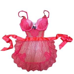 NWOT Victoria’s Secret red pink babydoll apron34C